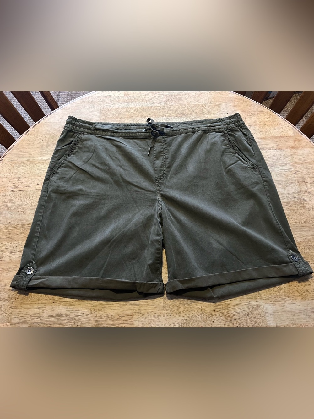 Orvis Dark Olive Drawstring Casual Bermuda Shorts
